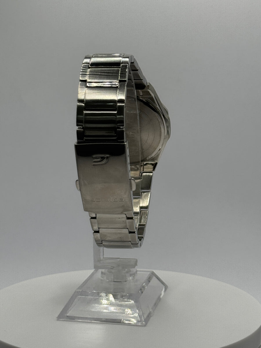 Casio Edifice EFR-S108D-7AVUEF, Arctic White dial, sapphire crystal, view 5