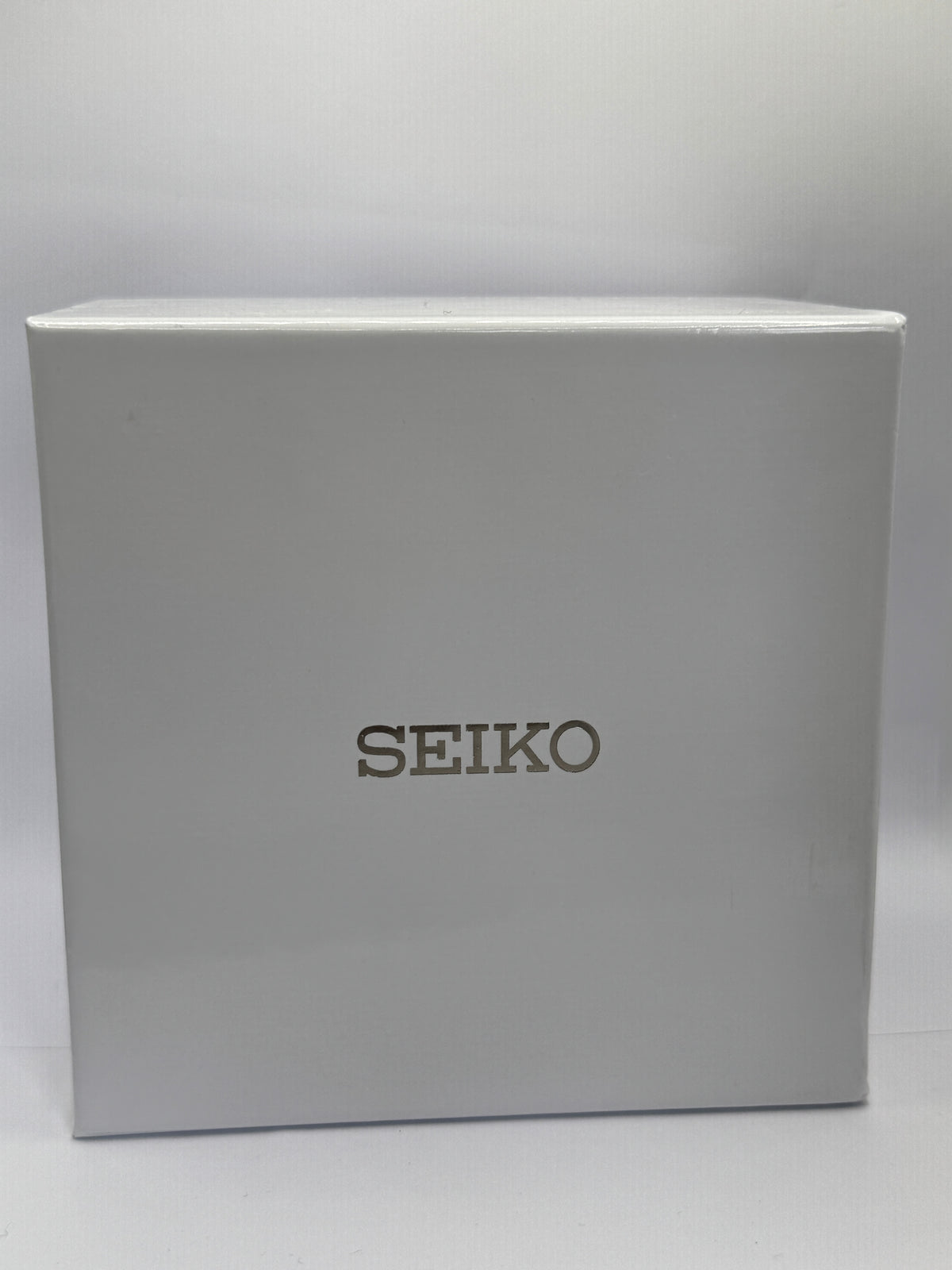 Original Seiko presentation box, closed