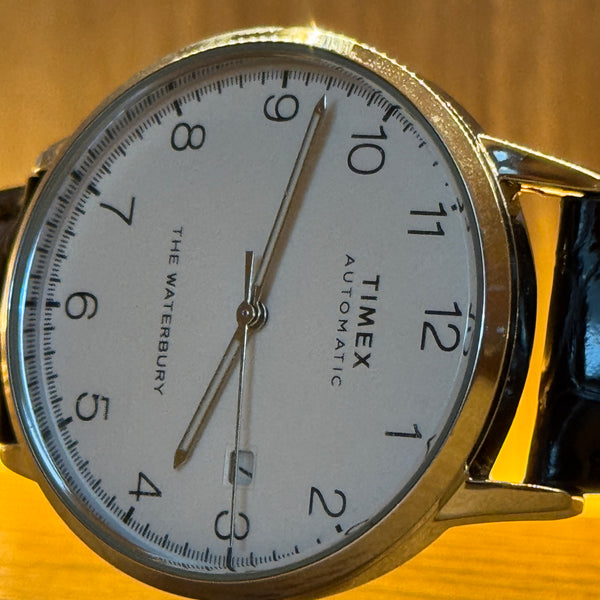 Genuine Timex Waterbury Automatic | Classic White Dial & Onyx Leather