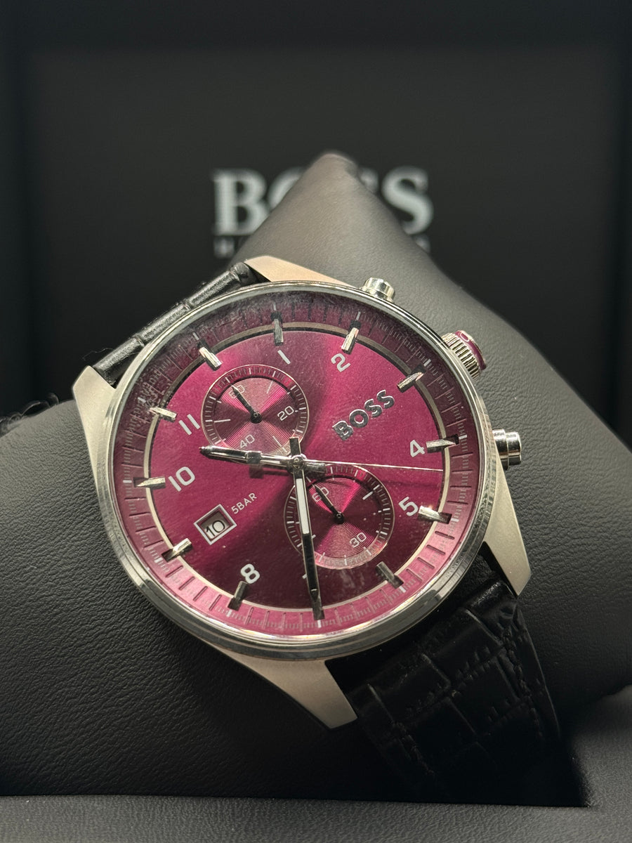 Hugo BOSS Skytraveller 1514193, deep purple sunray dial and chronograph sub-dials