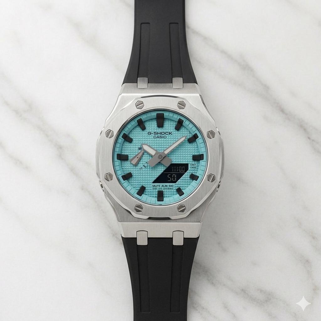 Tiffany blue dial detail